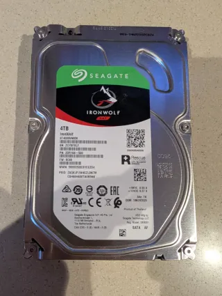 Disco Duro Seagate IronWolf 4TB NAS