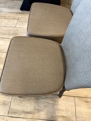 Sillas de comedor tapizadas (hay 22 unidades )