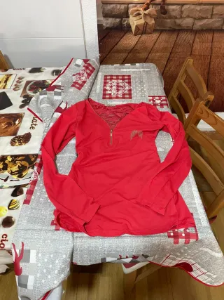 Lote de ropa de mujer