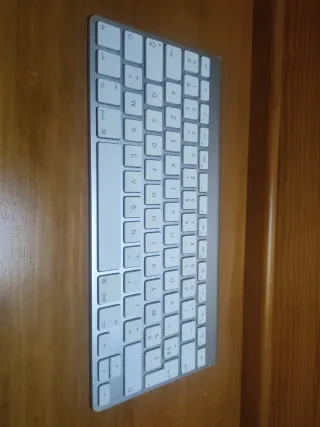 Teclado Apple Prateado bluetooth