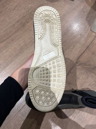 Escarpines de neopreno con cremallera