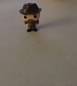 Figura Hopper Kinder joy stranger things