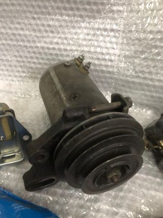 Dinamo y piezas Seat 600 E