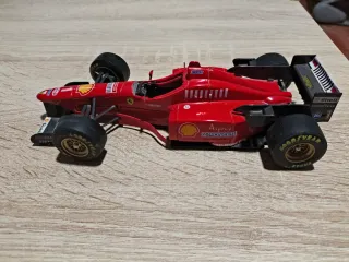 Ferrari F310 Schumacher 1996 Maisto 1:20