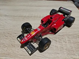 Ferrari F310 Schumacher 1996 Maisto 1:20