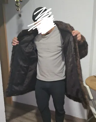 Abrigo de pelo marrón