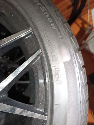 Llantas R18 245/40 con Neumáticos Goodyear