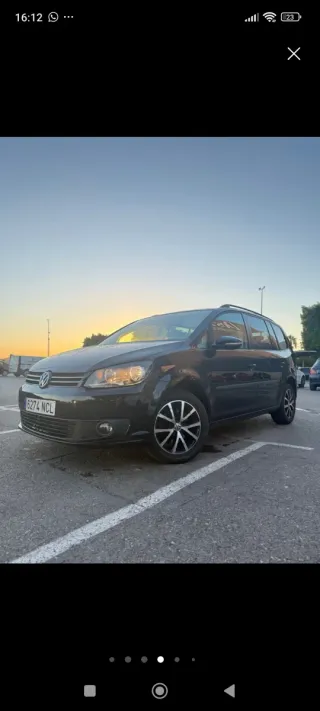 Volkswagen Touran 2014