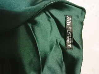 Vestido largo tirantes cruzados.