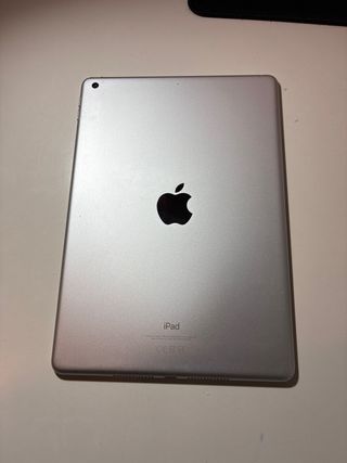 iPad 7ª Generazione Argento