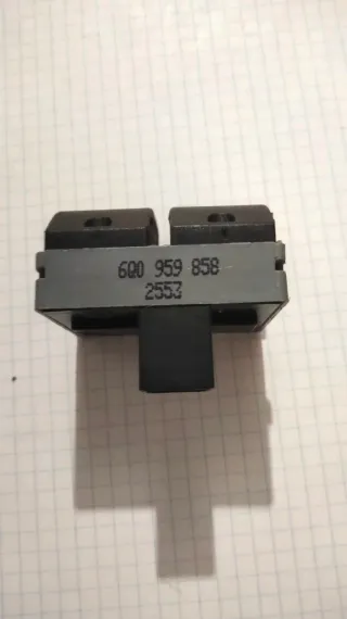 Botonera Elevalunas Ibiza 6L