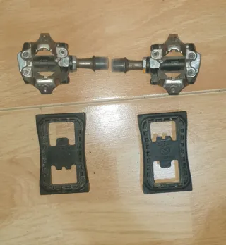 Pedales automáticos Shimano SPD