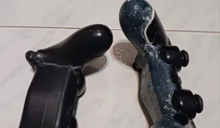 PS4 Slim 500GB + 6 Juegos + 2 Mandos + Base Carga.