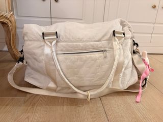 Bolsa de deporte Floless beige/blanca acolchada