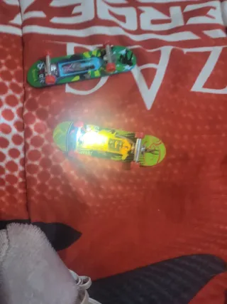 2 Skateboards de Dedo Juguete