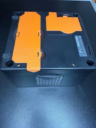 Consola Nintendo GameCube Negra y Naranja