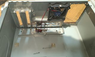 Caja PC Medion Vintage Negra/Plateada