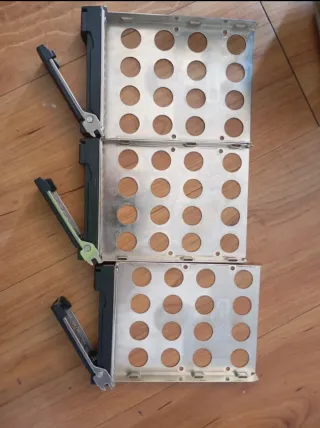 Servidor NAS NETGEAR ReadyNAS NV+