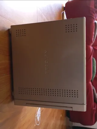 Servidor NAS NETGEAR ReadyNAS NV+