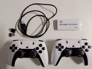 Game Stick Pro Bianco 2 Controller