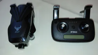 Dron Cuadricóptero con Mando