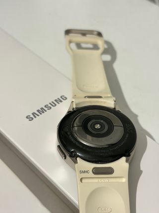 Samsung Galaxy Watch 6 Plata Correa Blanca