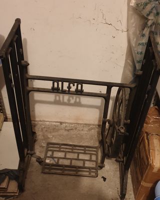 Estructura Metal Máquina Coser ALFA