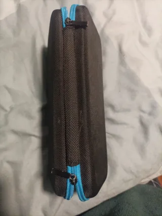 Funda Nintendo Switch Negra y Azul