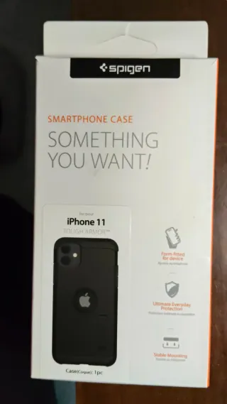 Funda Spigen Tough Armor iPhone 11 Negra