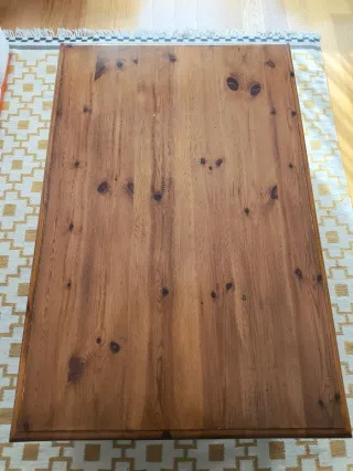 Mesa de centro de madera rústica