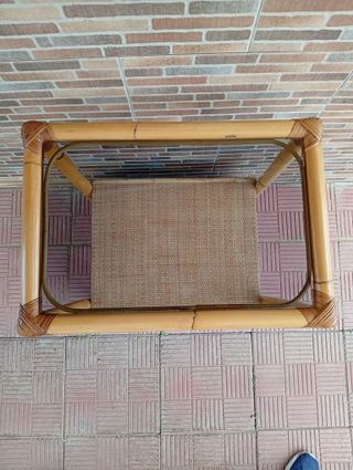 Mesa Auxiliar Bambú y Ratán con Cristal