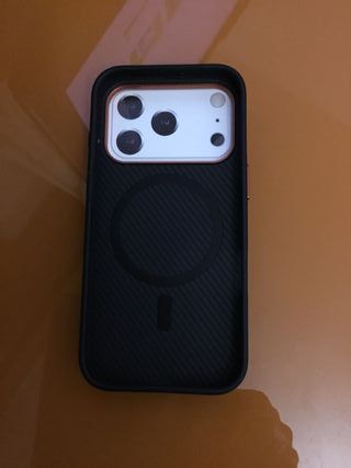 Funda iPhone 17 Pro  Fibra Carbono con Magsafe