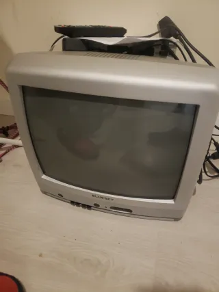 TV 14 con TDT y tubo de imagen