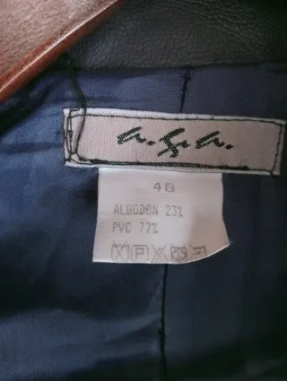 Cazadora de cuero negra mujer talla 48