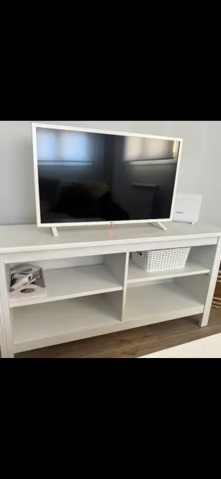 TV LG 32 Smart TV ThinQ AI