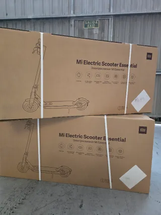Patinete Xiaomi Mi Electric Scooter Essential