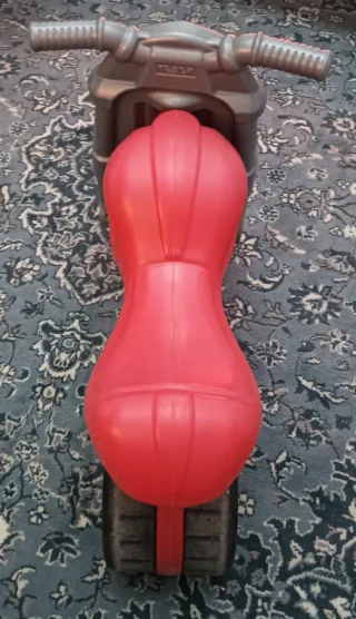 Moto de juguete para niños roja