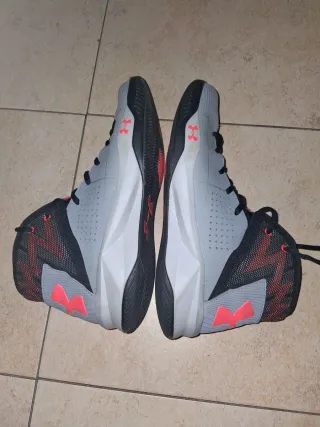 Under Armour Rocket 2 Gris/Rojo