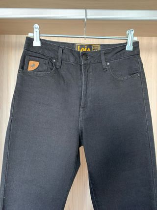 Pantalón vaquero Lois negro