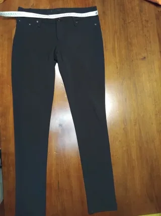 Pantaloni Guess neri taglia 42 da donna