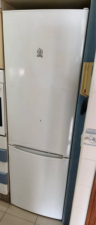 Frigorífico y congelador Balay Blanco