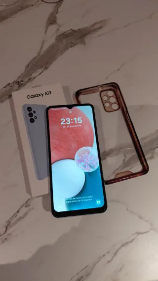 Samsung Galaxy A13 + Funda Protectora