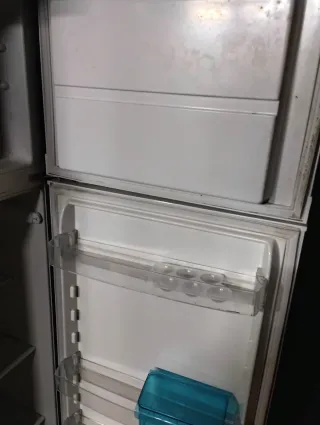 Nevera y congelador Zanussi