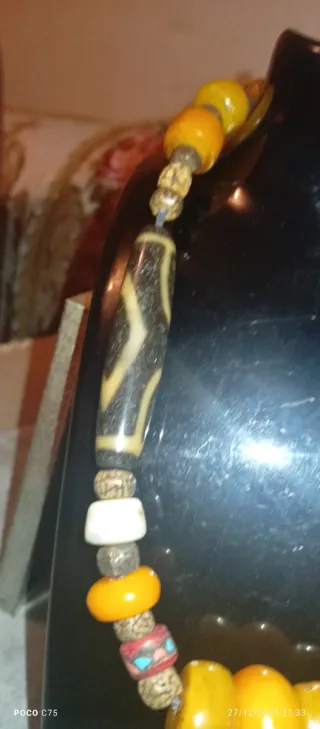 Collar antiguo África multicolor