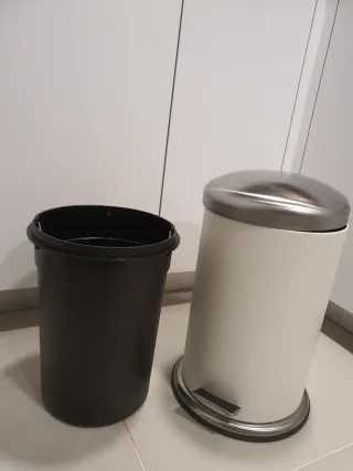 Cubo basura con pedal Mjösa Ikea 12 litros blanco