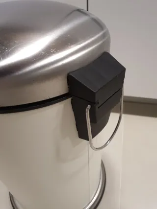 Cubo basura con pedal Mjösa Ikea 12 litros blanco