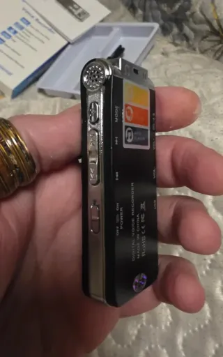 Mini Grabadora de Voz Digital 8GB Activada por Voz