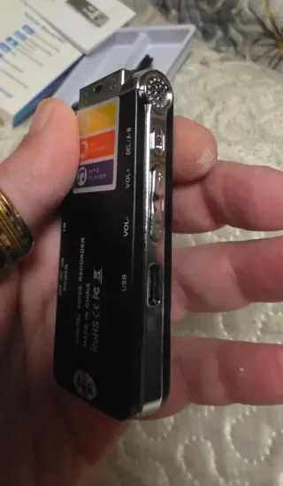 Mini Grabadora de Voz Digital 8GB Activada por Voz