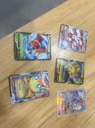 Cartas Pokémon V, VMAX y GX