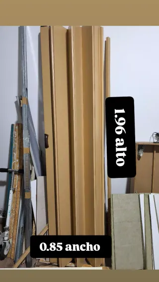 Puerta plegable tipo acordeón